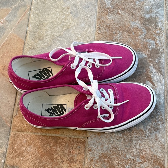 Vans Shoes - Vans Low-Top Canvas Sneakers in Fuchsia with White Laces